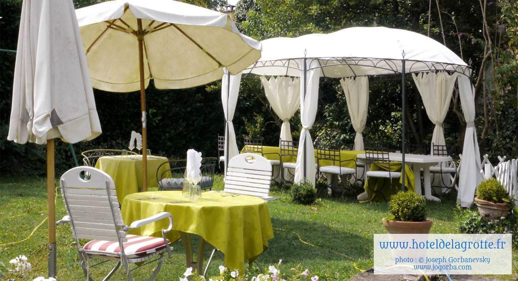 Hotel De La Grotte Montignac  Zewnętrze zdjęcie